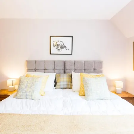 Peter's Place - Your Apartment Bristol